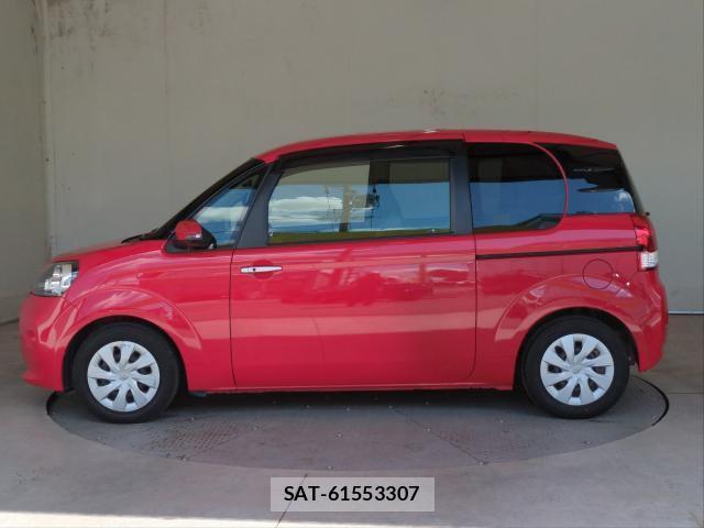 Toyota PORTE 2013-10 8283711-11