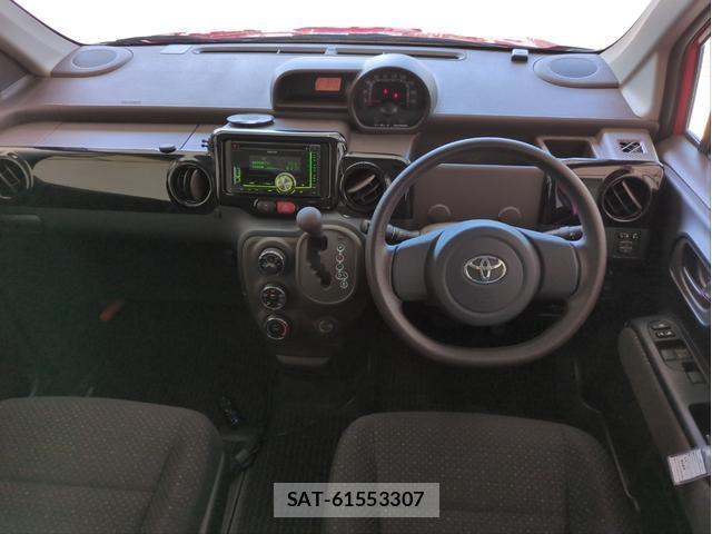 Toyota PORTE 2013-10 8283711-2