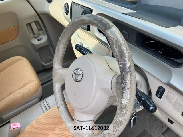 Toyota PORTE 2004-12 8284822-10