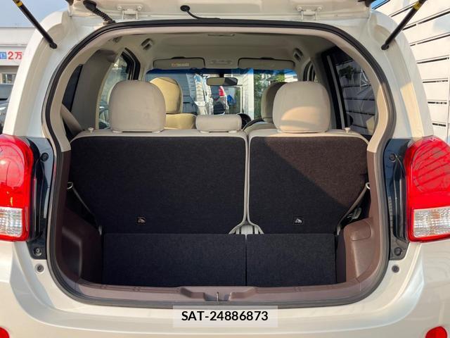 Toyota PORTE 2016-03 8285044-10