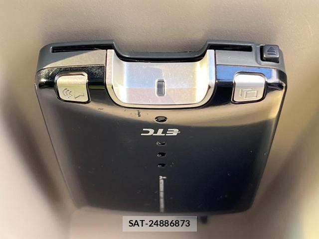 Toyota PORTE 2016-03 8285044-5