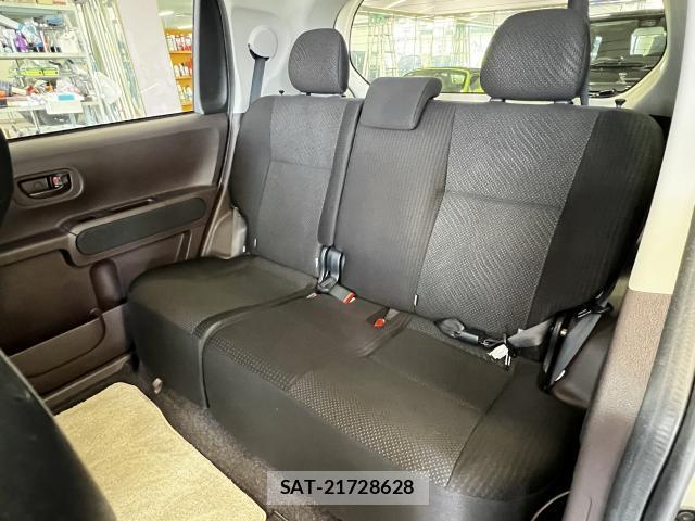 Toyota PORTE 2015-07 8285608-16