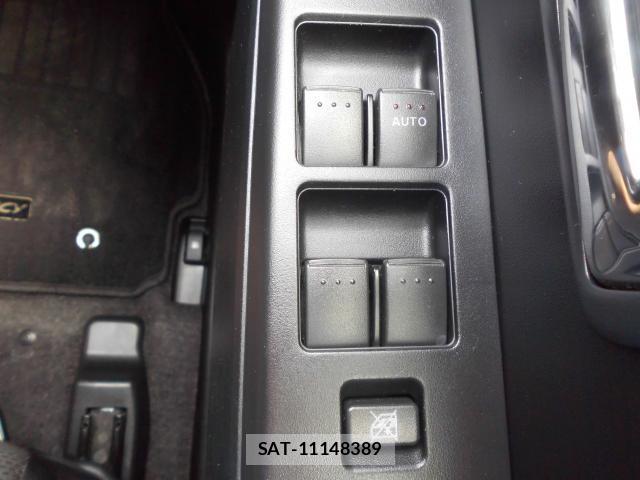 Mazda PREMACY 2013-10 8282734-12