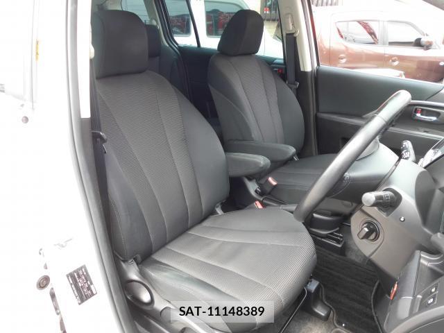 Mazda PREMACY 2013-10 8282734-17