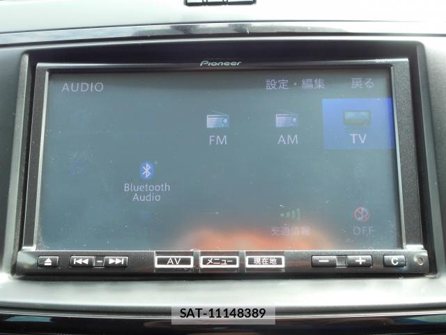 Mazda PREMACY 2013-10 8282734-6