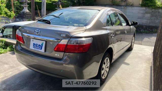 Toyota PREMIO 2008-01 8282321-12