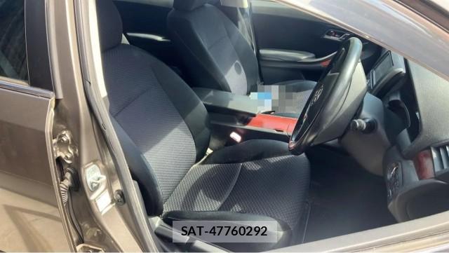 Toyota PREMIO 2008-01 8282321-5