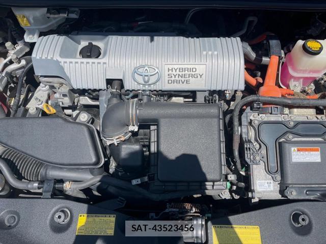 Toyota PRIUS ALPHA 2012-11 8276826-17