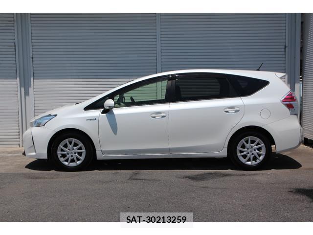 Toyota PRIUS ALPHA 2015-01 8276836-4
