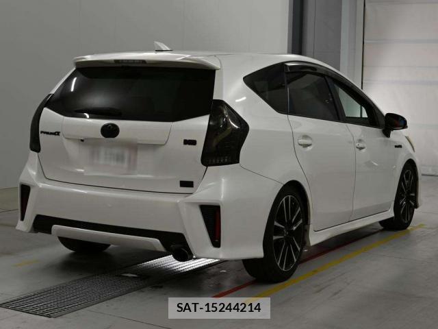 Toyota PRIUS ALPHA 2015-08 8277001-9