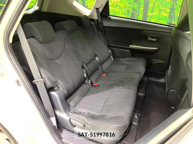 Toyota PRIUS ALPHA 2015-06 8277407-8
