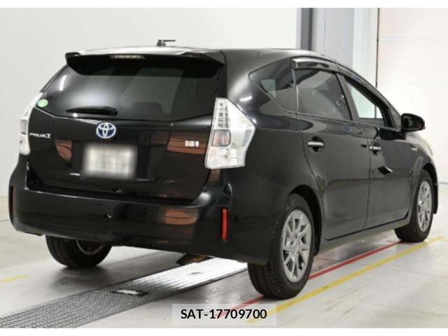 Toyota PRIUS ALPHA 2014-07 8278349-4