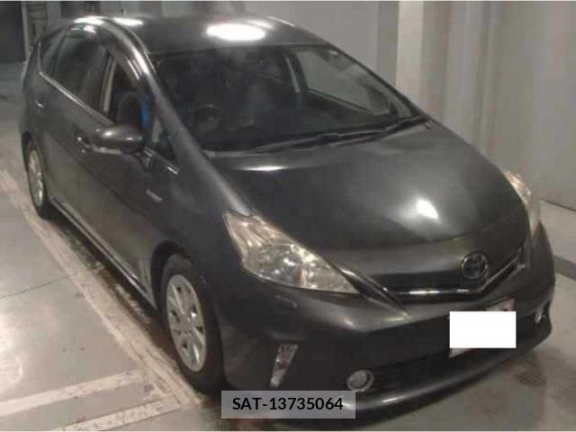 Toyota PRIUS ALPHA 2013-03 8278510-0