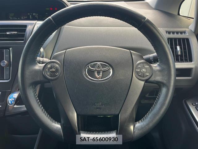 Toyota PRIUS ALPHA 2013-12 8279576-10