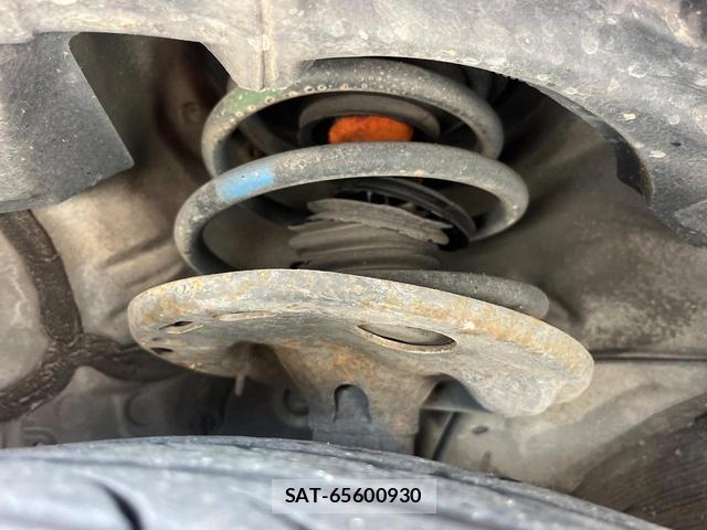 Toyota PRIUS ALPHA 2013-12 8279576-19