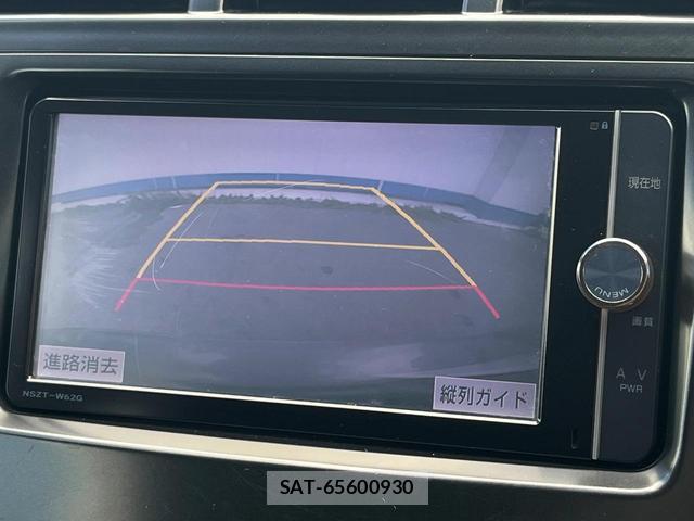 Toyota PRIUS ALPHA 2013-12 8279576-4