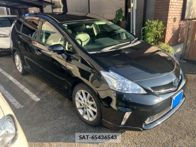 Toyota PRIUS ALPHA 2012-05 8279629-0