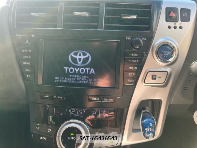 Toyota PRIUS ALPHA 2012-05 8279629-14