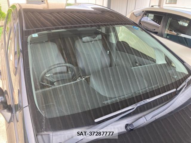 Toyota PRIUS ALPHA 2012-03 8279648-12