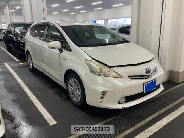 Toyota PRIUS ALPHA 2013-08 8279703-0