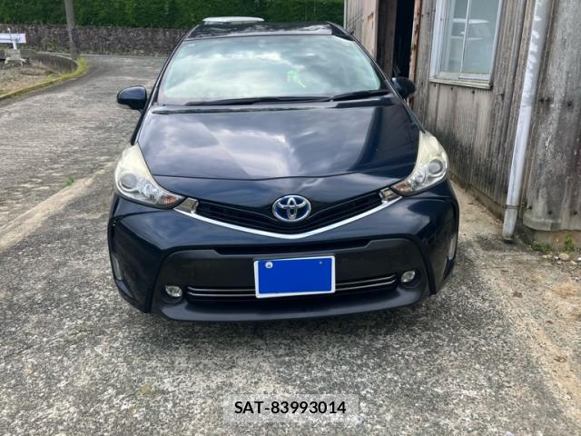 Toyota PRIUS ALPHA 2016-06 8279851-0
