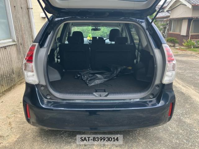Toyota PRIUS ALPHA 2016-06 8279851-10