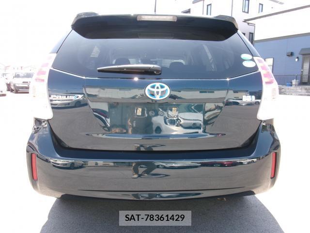 Toyota PRIUS ALPHA 2016-11 8279953-11