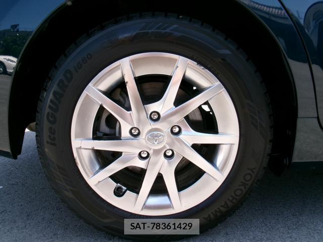 Toyota PRIUS ALPHA 2016-11 8279953-8