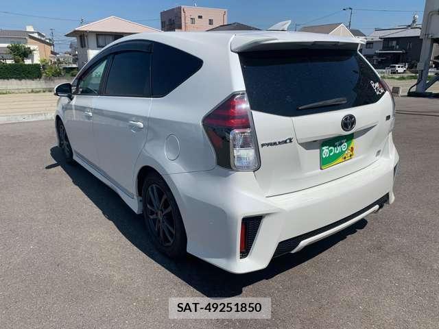 Toyota PRIUS ALPHA 2019-07 8280174-11
