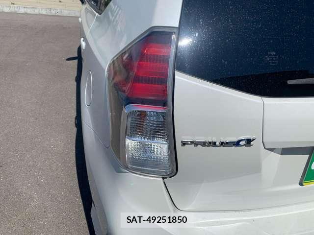 Toyota PRIUS ALPHA 2019-07 8280174-16