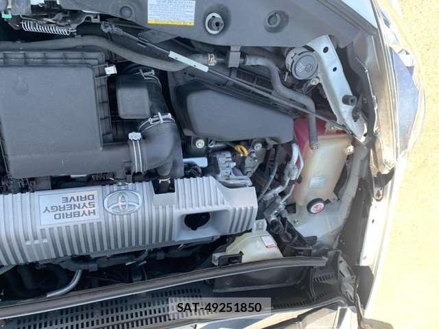 Toyota PRIUS ALPHA 2019-07 8280174-19