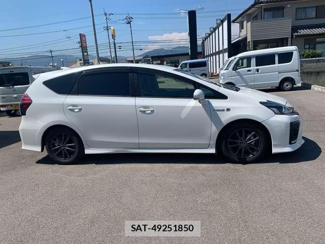 Toyota PRIUS ALPHA 2019-07 8280174-8
