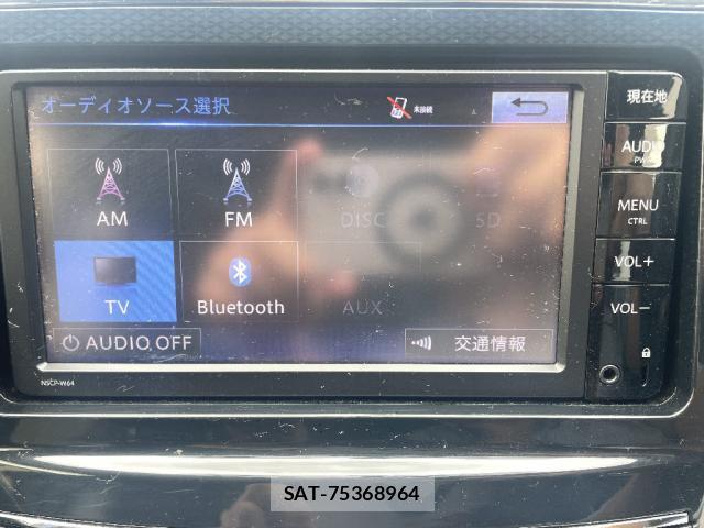 Toyota PRIUS ALPHA 2015-11 8280325-11