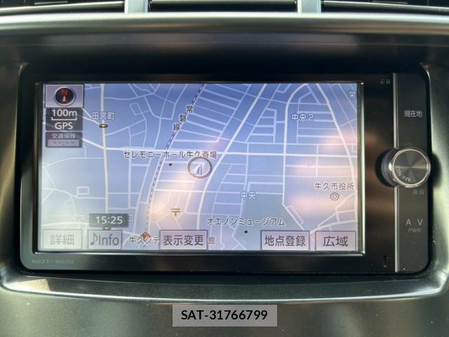 Toyota PRIUS ALPHA 2013-12 8280436-4