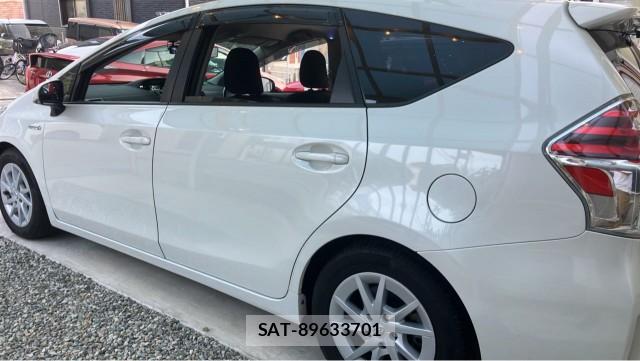 Toyota PRIUS ALPHA 2020-06 8280753-10