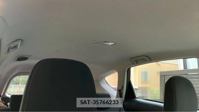 Toyota PRIUS ALPHA 2016-10 8281326-15