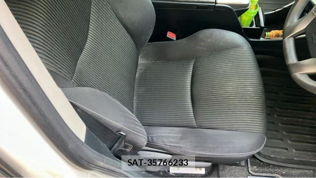 Toyota PRIUS ALPHA 2016-10 8281326-5
