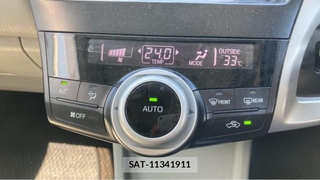 Toyota PRIUS ALPHA 2011-11 8281788-4