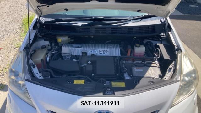 Toyota PRIUS ALPHA 2011-11 8281788-7