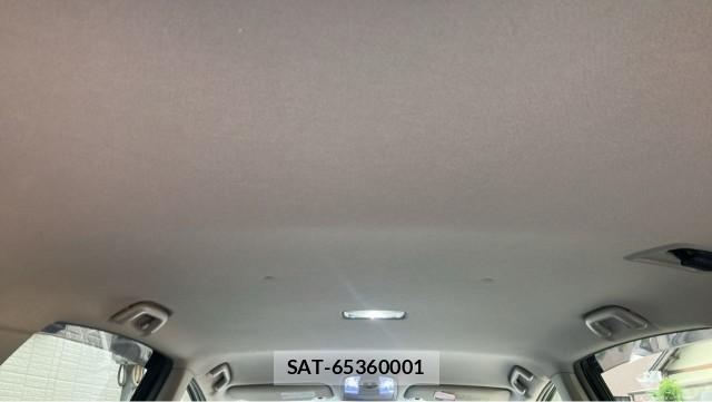 Toyota PRIUS ALPHA 2011-11 8281808-15