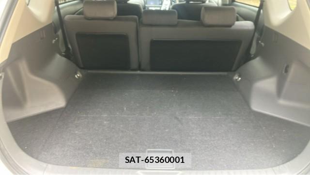 Toyota PRIUS ALPHA 2011-11 8281808-17