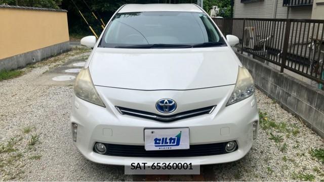 Toyota PRIUS ALPHA 2011-11 8281808-9