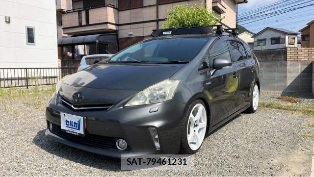 Toyota PRIUS ALPHA 2012-03 8282217-0