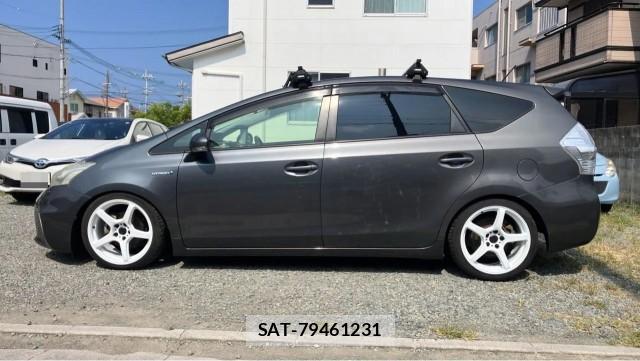 Toyota PRIUS ALPHA 2012-03 8282217-10