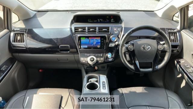 Toyota PRIUS ALPHA 2012-03 8282217-2
