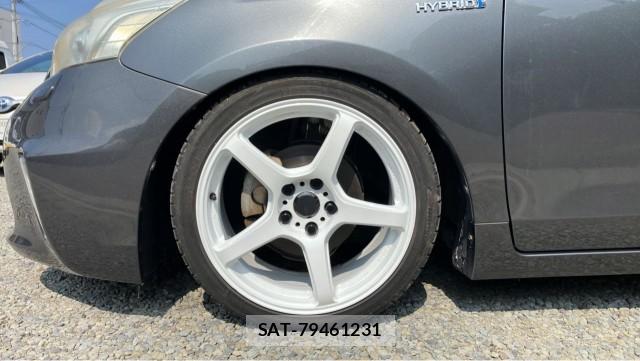 Toyota PRIUS ALPHA 2012-03 8282217-8