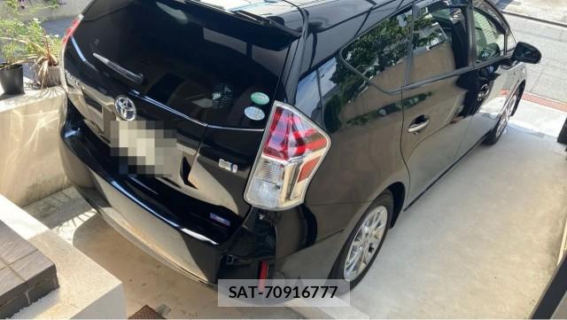 Toyota PRIUS ALPHA 2017-10 8282218-12