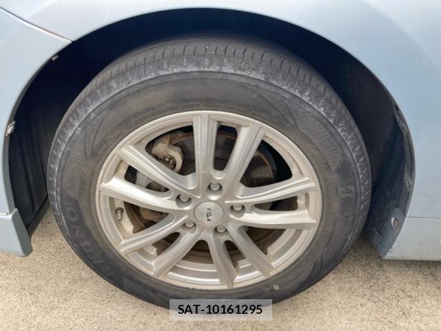 Toyota PRIUS ALPHA 2011-09 8282583-5