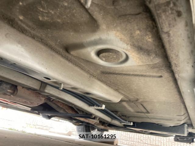 Toyota PRIUS ALPHA 2011-09 8282583-7
