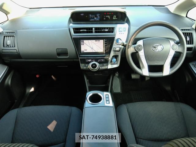 Toyota PRIUS ALPHA 2015-02 8282586-2
